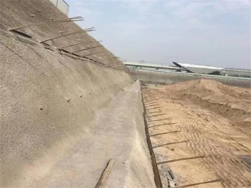 道里河道边坡加固